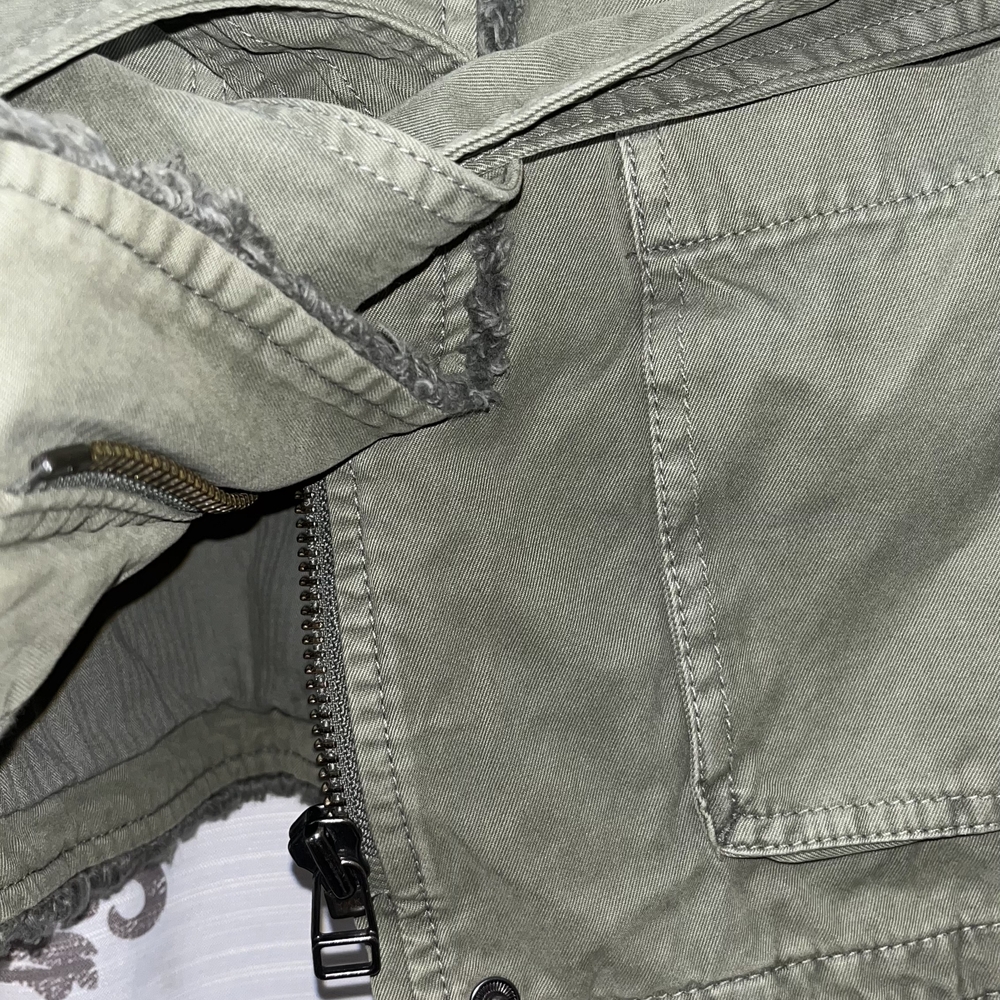 Banana Republic Khaki Utility Jacket - Picture 5 of 10
